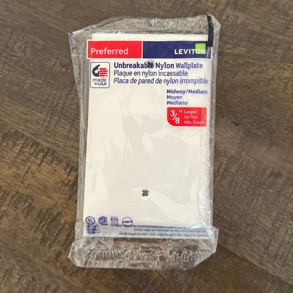 36 Piece Light Switch Cover Bundle Mixed Styles - Picture 3 of 10